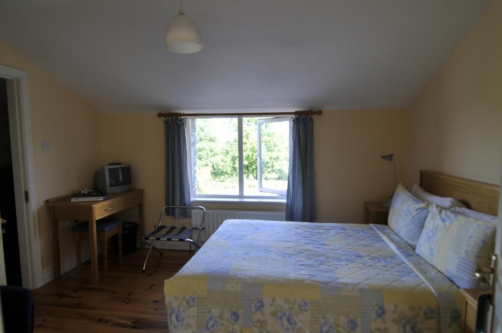 Carrowntober House B & B Oughterard Phòng bức ảnh
