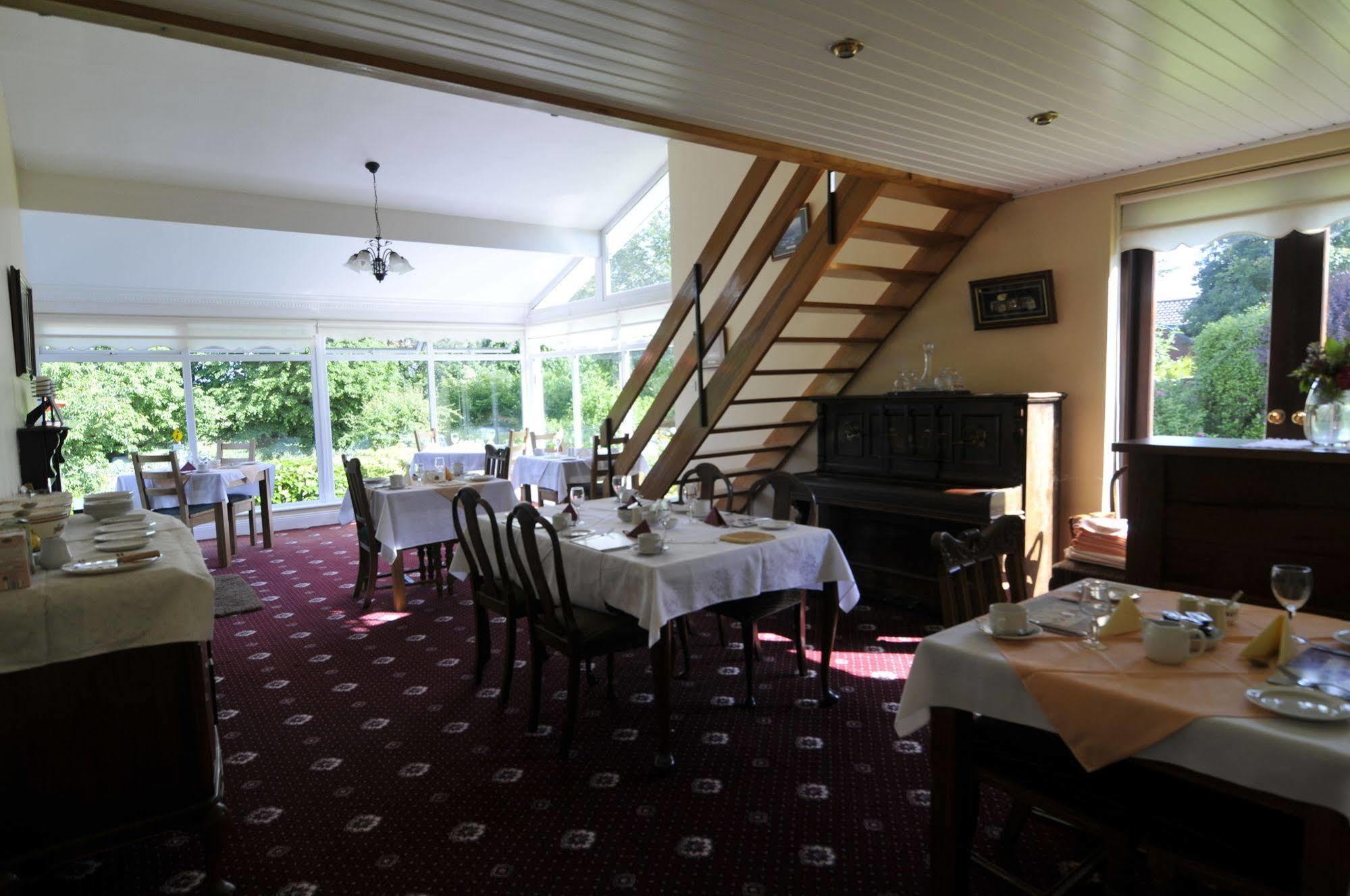Carrowntober House B & B Oughterard Ngoại thất bức ảnh